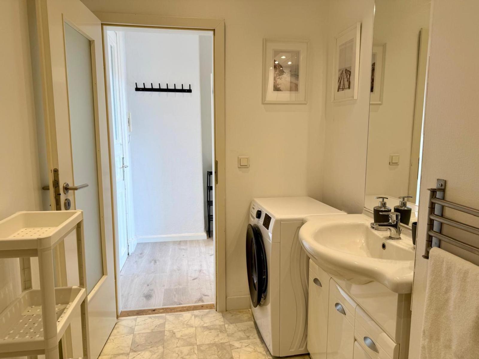 Tt Living Apartments Bonitas & Divinitas I 2 Schlafzimmer I Kueche I Vollbad I Waschmaschine Rellingen エクステリア 写真