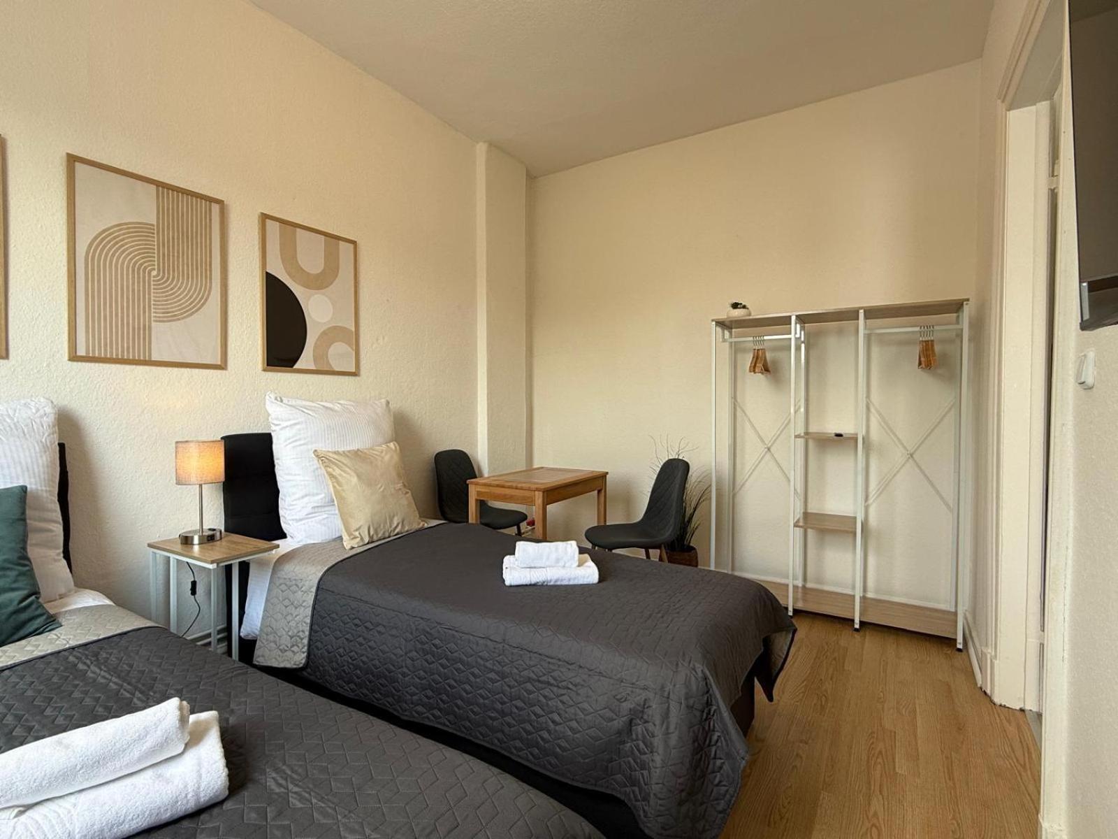 Tt Living Apartments Bonitas & Divinitas I 2 Schlafzimmer I Kueche I Vollbad I Waschmaschine Rellingen エクステリア 写真